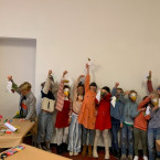 Een groepsfoto van de deelnemers aan de creatieve workshop het Vogelpaleis